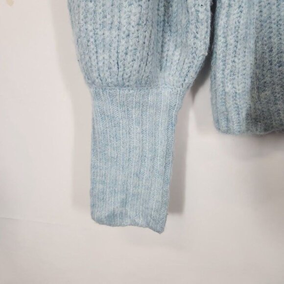 A New Day Balloon Sleeve Pullover Fuzzy Sweater in Light Blue - Size Medium - Picture 4 of 7